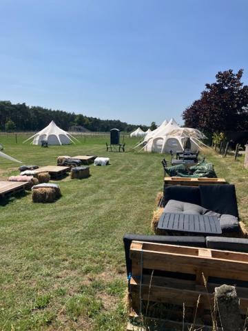Natuur-Like Glamping In Bosland NeerNeerpelt Exterior foto